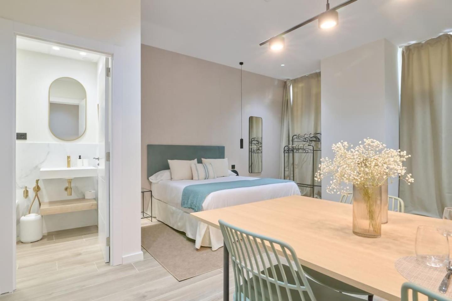 Romantic Apartment N4 Oceanografico By Virkin Suites فالنسيا المظهر الخارجي الصورة